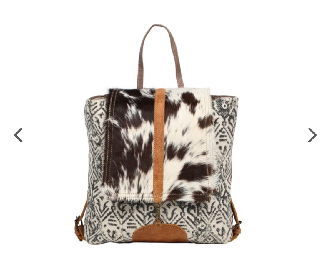 Hide n Seek Tray Lakota Ranch Farm Store